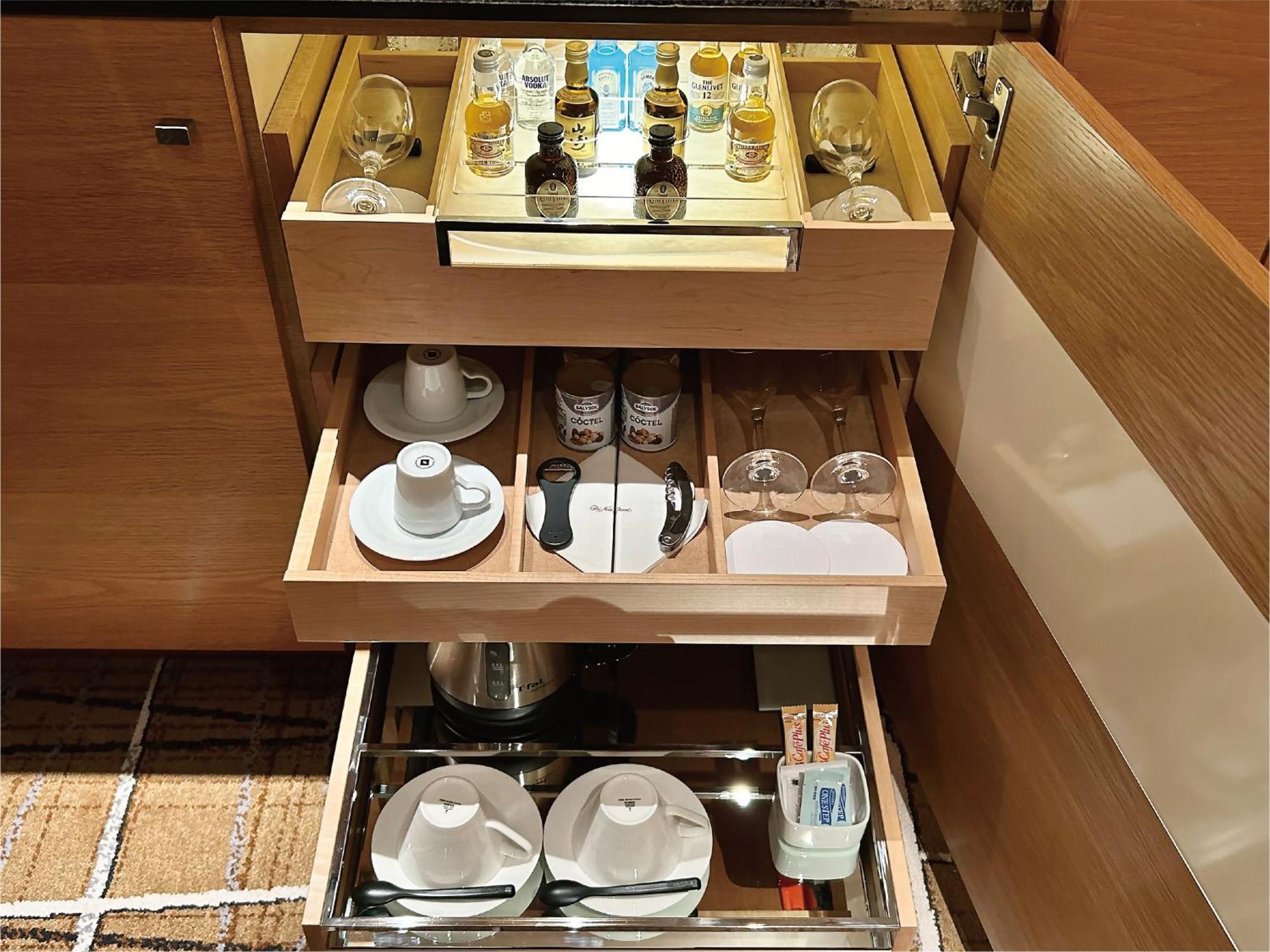 Hotel New Otani Tokyo Executive House Zen Екстер'єр фото